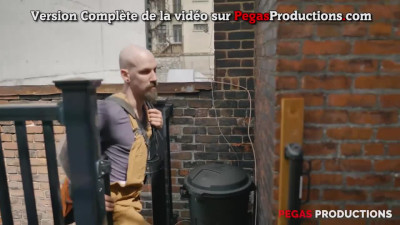 Girl's ejaculation faciale video by Pegas Productions