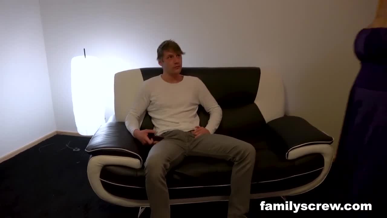 Peter Stallion's pussy licking smut by Family Screw Free Porn Videos | BestPornHubs.