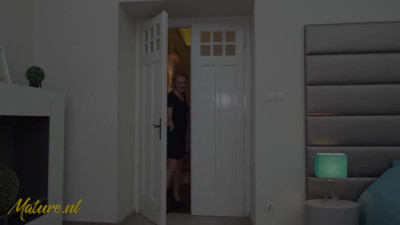 Pleasing Sashasparrow - orgasm movie - Mature NL