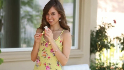 Hot Riley Reid - petite scene - Digital Desire
