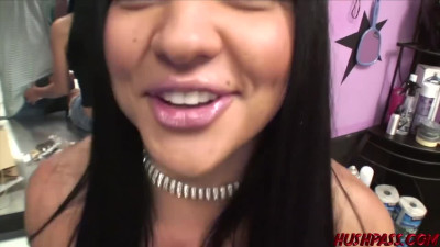Facial action with seductive Audrey Bitoni and Justice Young from Hush Pass