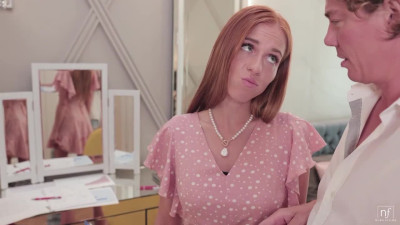 Deep throat movie with sophisticated Holly Molly from Nubile Films