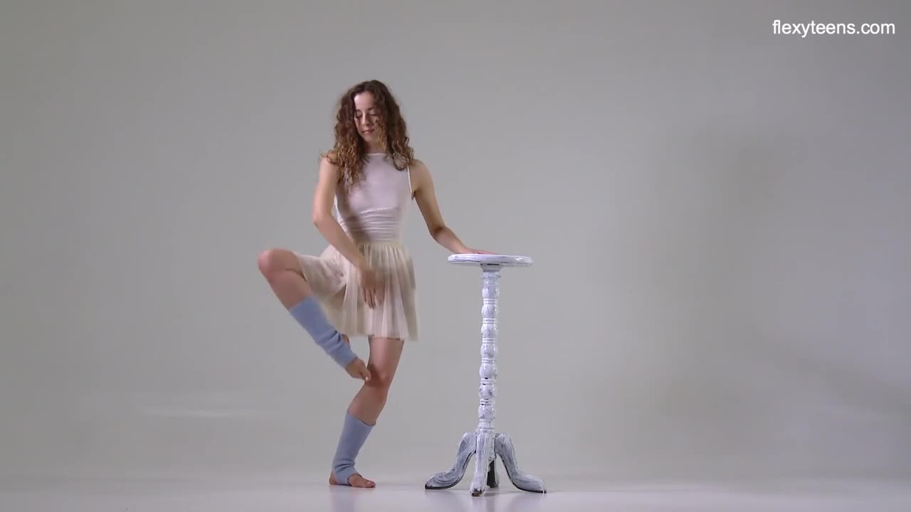 Hot Ursula and Curly - solo female clip - Flexy Teens Free Porn Videos | BestPornHubs.