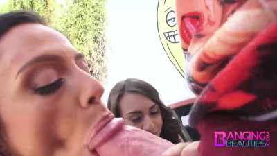Glamorous Ariella Ferrera and Janice Griffith's pussy licking dirt