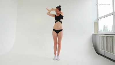 Alla's gym sex by Flexy Teens