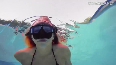Round ass sex with inviting fiancée from Underwater Show