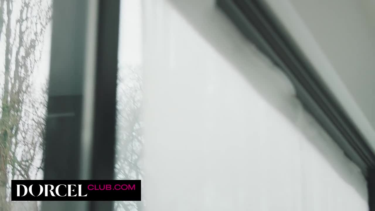 Lascivious Mariska X's handjob action Free Porn Videos | BestPornHubs.