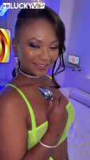 Avery Jane's anal training smut by Mr Lucky VIP