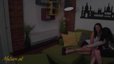 Slutty Lyen and Sofia's hd scene