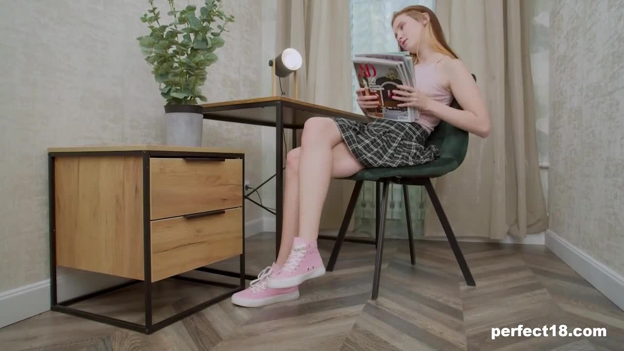 Aristocratic bird's perfect18 clip Free Porn Videos | BestPornHubs.