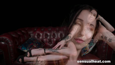 Promiscuous chickfriend - solo female dirt - Sensual Heat