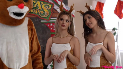Christmas smut with captivating Dakota Tyler and Maya Woulfe from My Family Pies