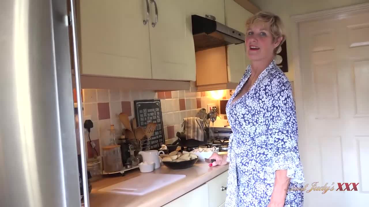 Aunt Judys XXX featuring nympho's mature housewife trailer Free Porn Videos | BestPornHubs.