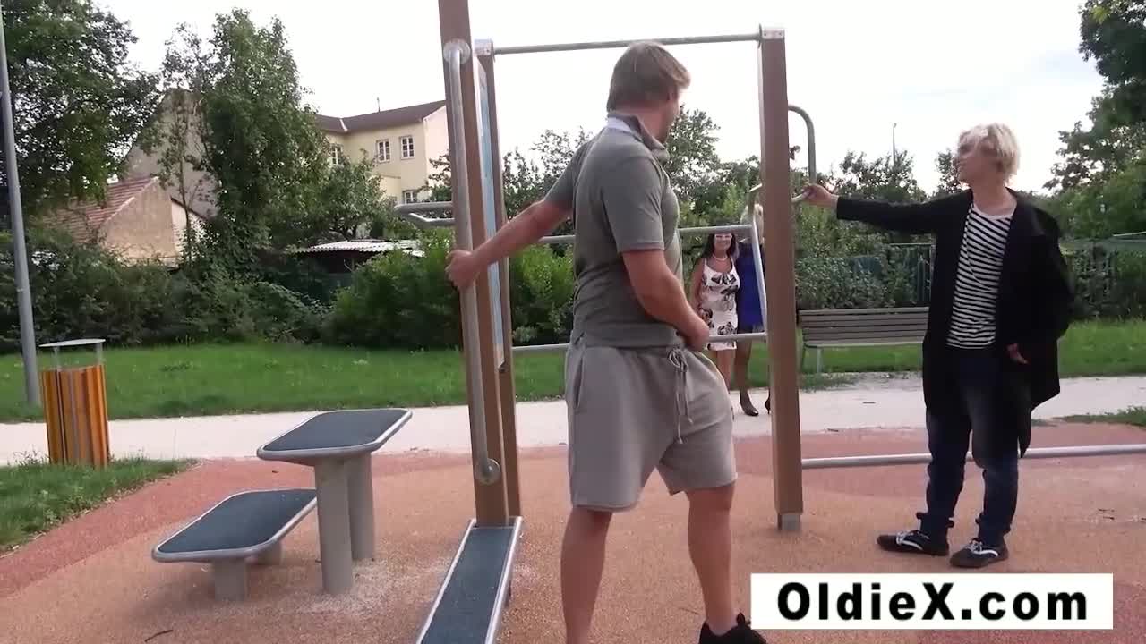 Chubby scene with comely queen from Oldie X Free Porn Videos | BestPornHubs.