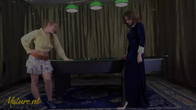 Truelove's pool table xxx by Mature NL