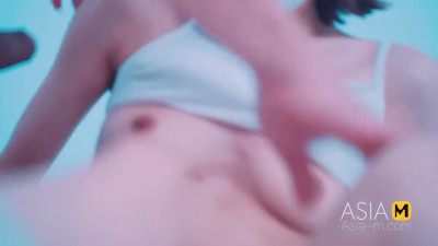 Cumshot video with wild Su Cing Ge from Model Media Asia