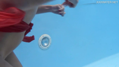 Emily Ross's girlfriend scene by Underwater Show