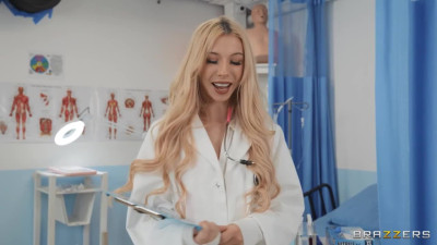 Adroit Kenzie and Bailey's big ass sex
