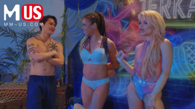Exciting Kira and Destiny's horny sex