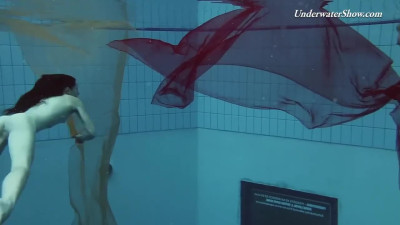 Blonde xxx with charming lady-love from Underwater Show