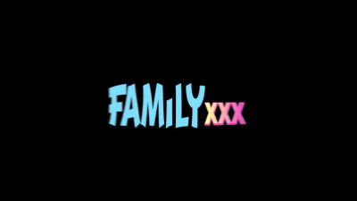 FAMILYxxx featuring Delilah Day's bush smut