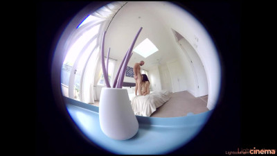 Watch graceful Violet Russo and Stirling Cooper's action
