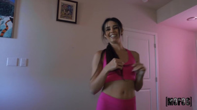 Brilliant Alexis and Kylie's curvy scene