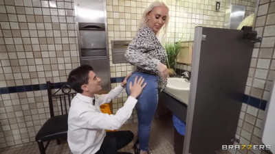 Amatory Nina Kayy and Jamie Knoxx - doggystyle smut - Brazzers Exxtra