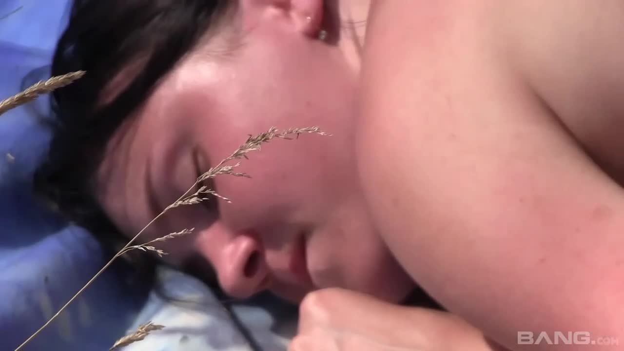 Watch unimaginable Kiara Gold's clip Free Porn Videos | BestPornHubs.