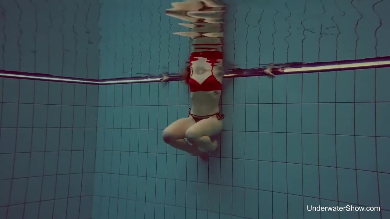 Underwatershow clip with stupefying tootsie from Underwater Show Free Porn Videos | BestPornHubs.
