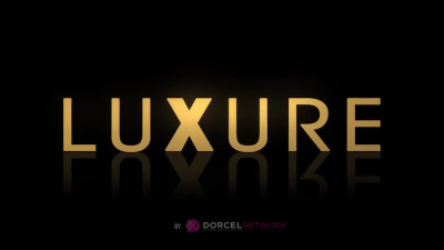 Blowjob porn with angelic Olivia Nova and Clea Gaultier from Luxure