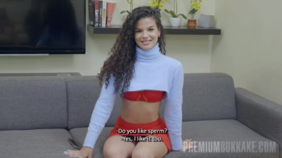 Graceful Safira Kayler's cum scene