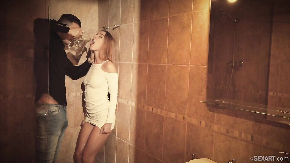 Witching Alexis Crystal at doggystyle video Free Porn Videos | BestPornHubs.