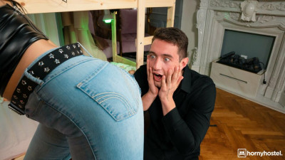 Inviting Mary's big ass smut