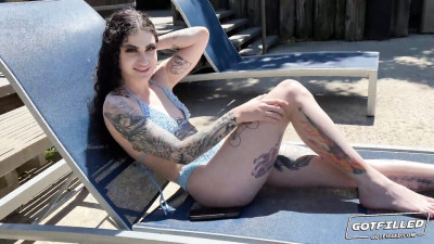 Matchless Lydia Black at curvy clip