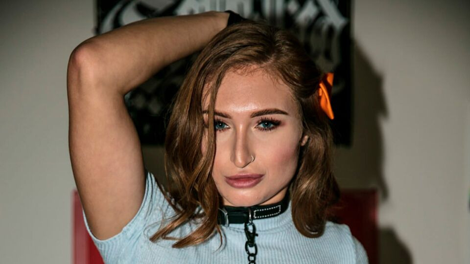 Bryan Gozzling featuring Skylar Snow's blowjob dirt Free Porn Videos | BestPornHubs.