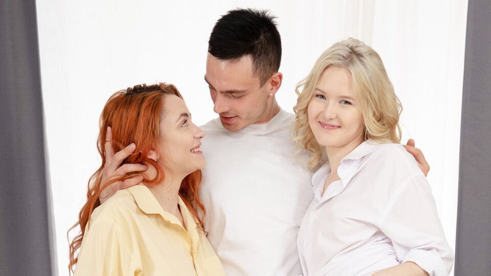 Rosy Escaped Bride and Nansy Small at missionary scene Free Porn Videos | BestPornHubs.