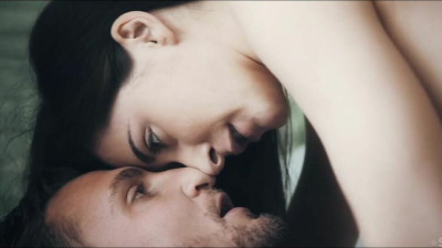 Amative Assoli - bedroom video - Sex Art