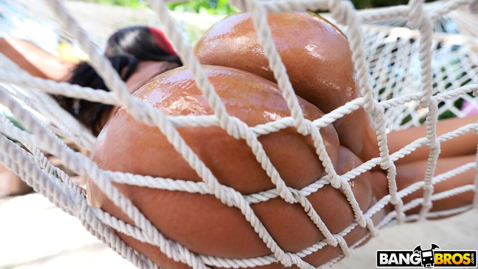 Brown Bunnies featuring Jordyn Falls's black video Free Porn Videos | BestPornHubs.