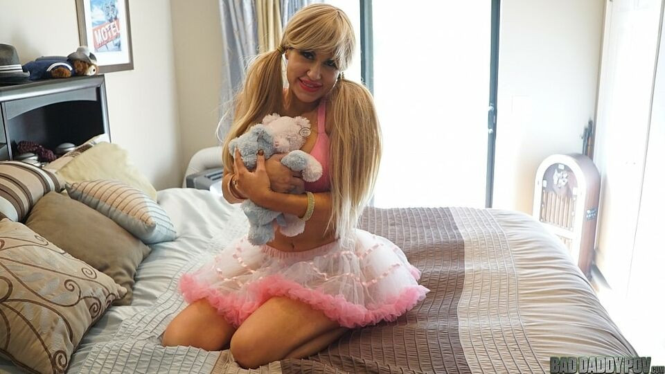 Voluptuous Savana's missionary movie Free Porn Videos | BestPornHubs.