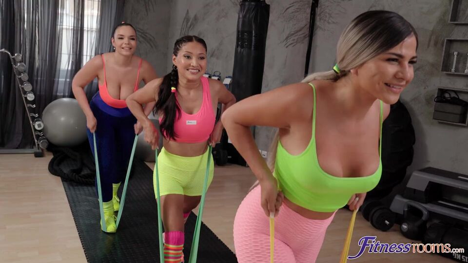 Precious Cristina and Sofia's lingerie sex Free Porn Videos | BestPornHubs.