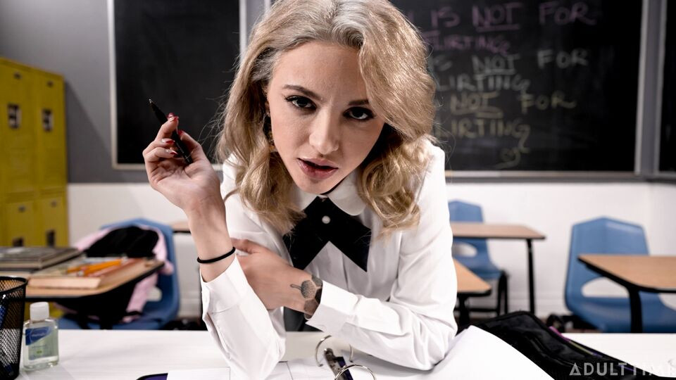 Watch harmonious Lola Fae's movie Free Porn Videos | BestPornHubs.