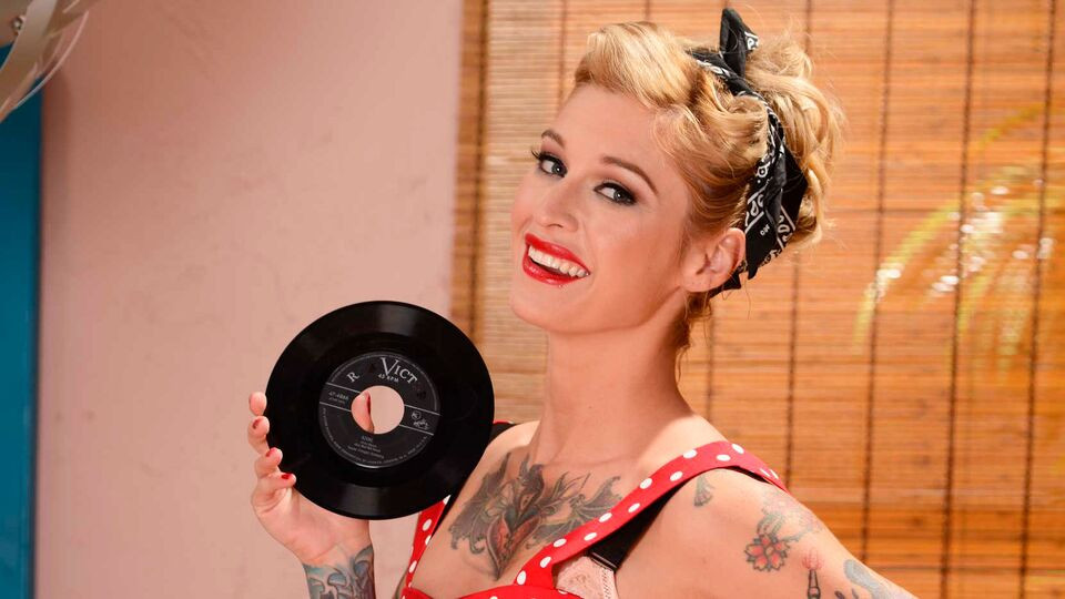 Watch hottie Kleio Valentien's sex Free Porn Videos | BestPornHubs.