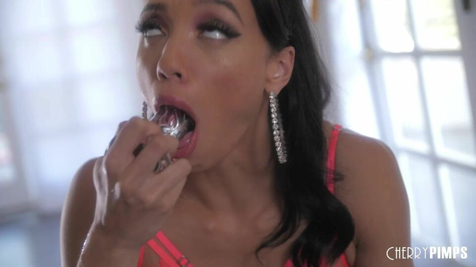 Glamorous Alexis Tae at long hair action Free Porn Videos | BestPornHubs.