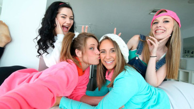 Bonny Karly Baker and Kirsten Lee - brunette trailer - BFFs