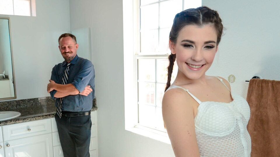Watch squeaky Jenna Reid's movie Free Porn Videos | BestPornHubs.