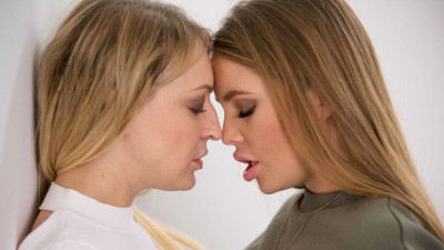 Watch pin-up Amber Deen and Alessandra Jane's scene