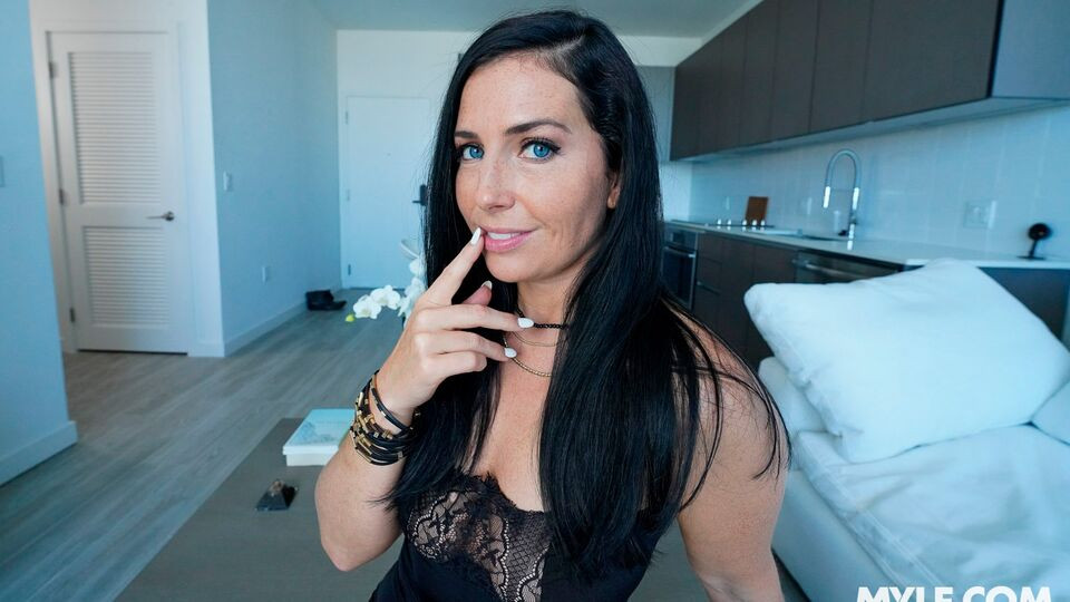 Ingenious Marie Symone at posing scene Free Porn Videos | BestPornHubs.