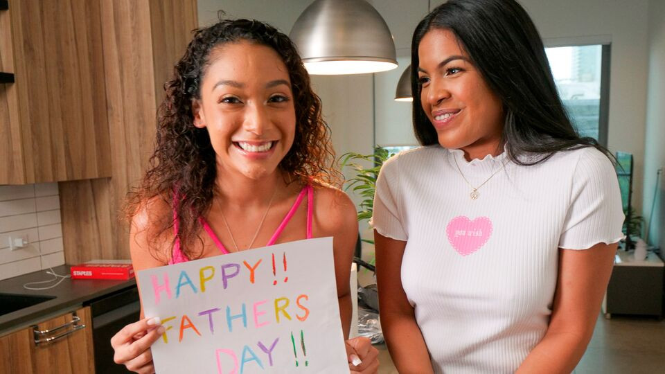 Maya Farrell and Sarah Lace's missionary xxx by Dad Crush Free Porn Videos | BestPornHubs.
