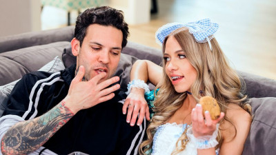 Bewitching Khloe Kapri - missionary smut - Digital Playground